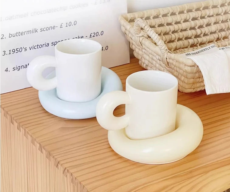 Coffee Mugs With Saucers